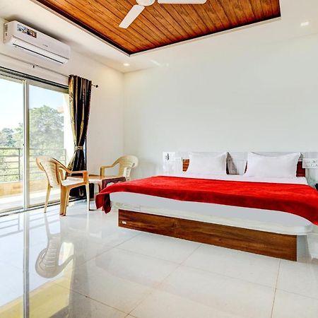 Aditya Hill View Inn 马哈巴莱斯赫瓦尔 外观 照片