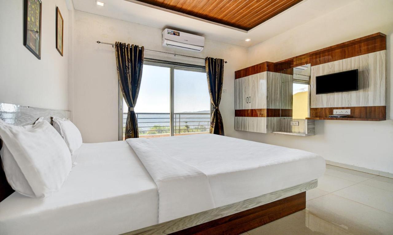 Aditya Hill View Inn 马哈巴莱斯赫瓦尔 外观 照片